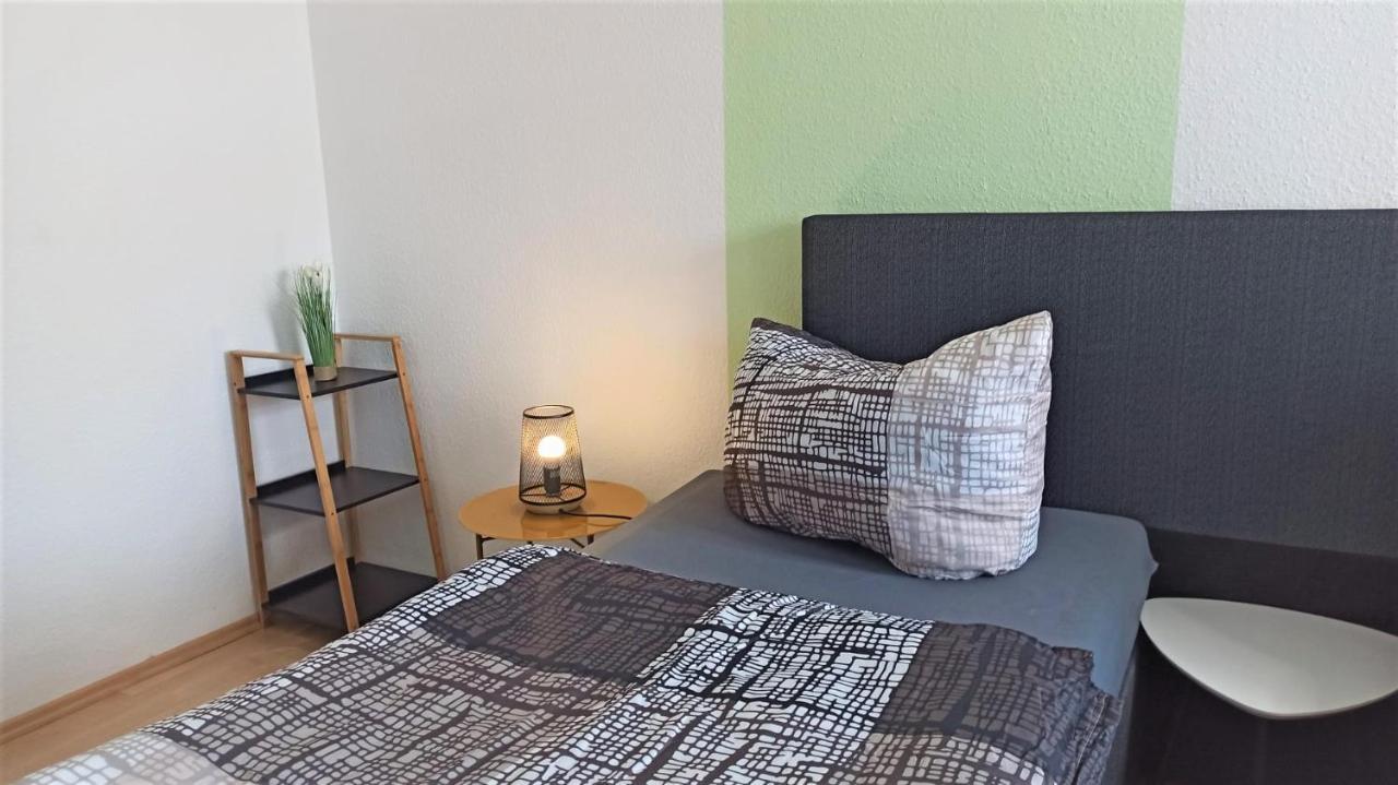 Apartment Fuer Bis Zu 7 Personen Mit Balkon هالبيرشتادت المظهر الخارجي الصورة