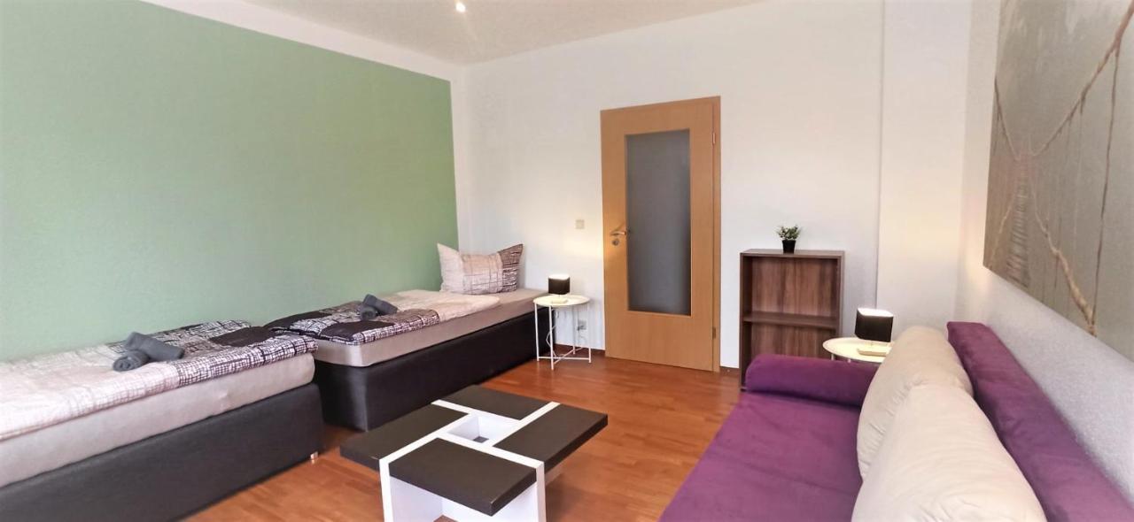 Apartment Fuer Bis Zu 7 Personen Mit Balkon هالبيرشتادت المظهر الخارجي الصورة