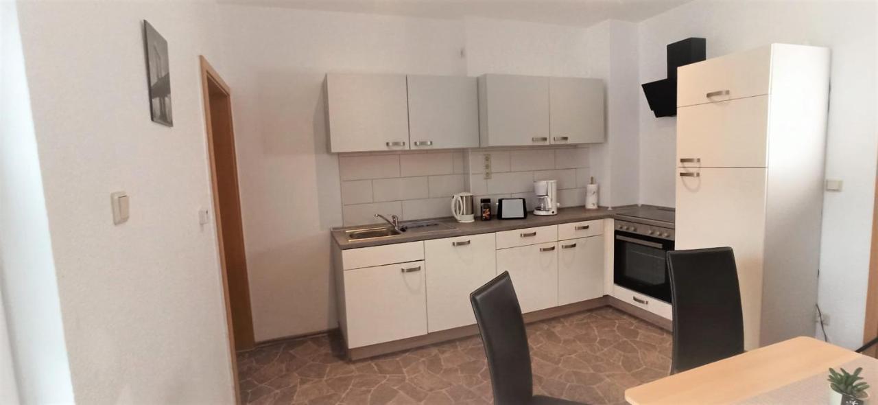 Apartment Fuer Bis Zu 7 Personen Mit Balkon هالبيرشتادت المظهر الخارجي الصورة