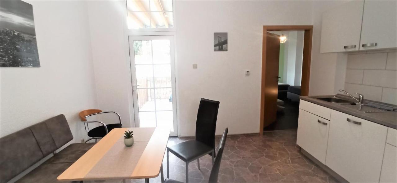 Apartment Fuer Bis Zu 7 Personen Mit Balkon هالبيرشتادت المظهر الخارجي الصورة