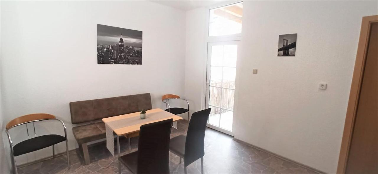 Apartment Fuer Bis Zu 7 Personen Mit Balkon هالبيرشتادت المظهر الخارجي الصورة